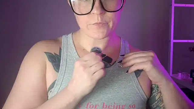 quinnmariexo online show from February 14, 2026, 11:05 pm