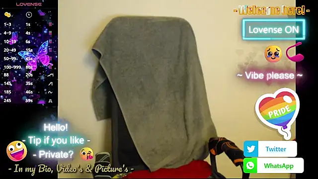 Snapshot of RealManHaveHairy chatting on October 11, 2025, 4:30 pm RealManHaveHairy online show from October 11, 2025, 4:30 pm