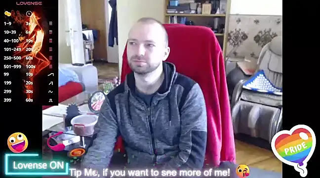 Snapshot of RealManHaveHairy chatting on March 17, 2025, 11:00 am RealManHaveHairy online show from March 17, 2025, 11:00 am