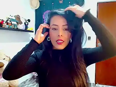 ella peck online show from December 1, 2024, 8:14 pm