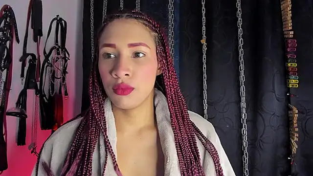 Snapshot of charrlotte_quinn chatting on February 26, 2026, 12:38 pm charrlotte quinn online show from February 26, 2026, 12:38 pm