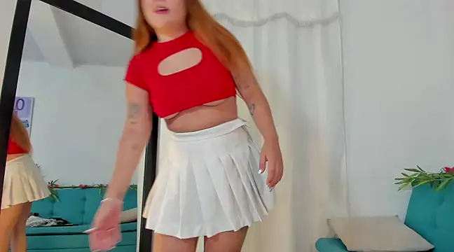 Snapshot of maddy066 chatting on January 28, 2025, 2:43 am maddy066 online show from January 28, 2025, 2:43 am