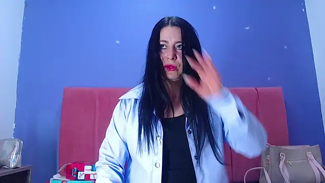 agathacorlincm101 online show from March 18, 2025, 9:21 pm