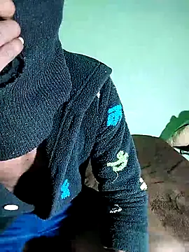 Fuckbudiez online show from April 8, 2026, 11:17 pm