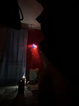 czruz online show from March 6, 2026, 12:05 am