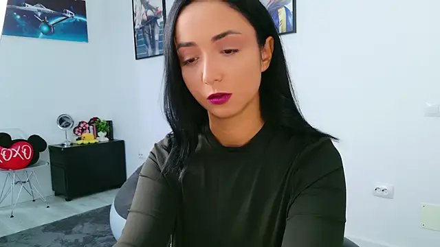 Snapshot of KatherineRyder chatting on September 24, 2025, 10:44 am KatherineRyder online show from September 24, 2025, 10:44 am