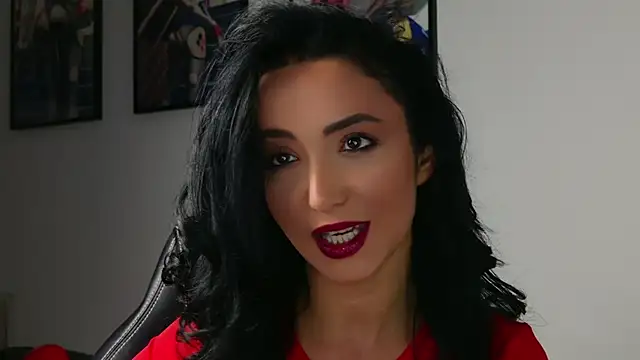 Snapshot of KatherineRyder chatting on October 4, 2025, 5:03 pm KatherineRyder online show from October 4, 2025, 5:03 pm