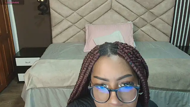 Raquel jones online show from March 3, 2025, 11:44 am