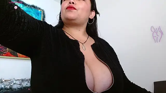 Snapshot of Janeth_zambrano chatting on December 16, 2025, 1:15 pm Janeth zambrano online show from December 16, 2025, 1:15 pm