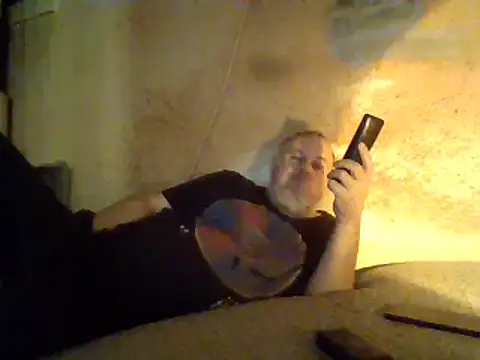 Snapshot of Nightshade7712 chatting on March 10, 2025, 6:23 pm Nightshade7712 online show from March 10, 2025, 6:23 pm