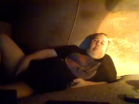 Snapshot of Nightshade7712 chatting on March 5, 2025, 1:42 am Nightshade7712 online show from March 5, 2025, 1:42 am