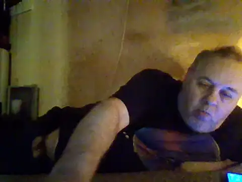 Snapshot of Nightshade7712 chatting on February 27, 2025, 10:42 pm Nightshade7712 online show from February 27, 2025, 10:42 pm