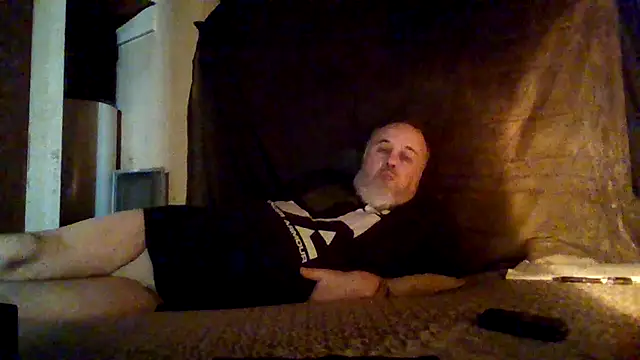 Snapshot of Nightshade7712 chatting on September 29, 2025, 9:53 pm Nightshade7712 online show from September 29, 2025, 9:53 pm