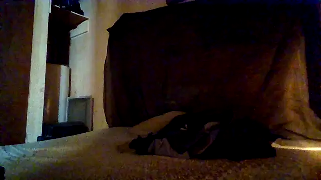 Snapshot of Nightshade7712 chatting on October 21, 2025, 10:53 pm Nightshade7712 online show from October 21, 2025, 10:53 pm