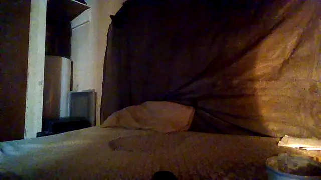 Snapshot of Nightshade7712 chatting on September 23, 2025, 3:08 pm Nightshade7712 online show from September 23, 2025, 3:08 pm