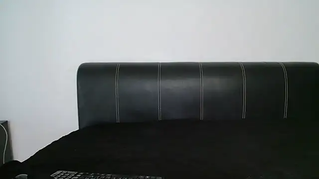 AntoniaKarls online show from March 6, 2026, 9:21 pm