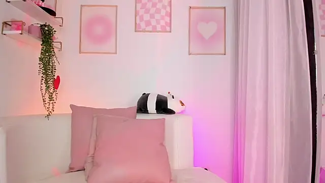 Snapshot of Aurora_aaa chatting on September 21, 2025, 1:22 am Aurora aaa online show from September 21, 2025, 1:22 am