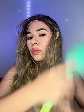 Grecia 21 online show from December 22, 2025, 9:04 pm