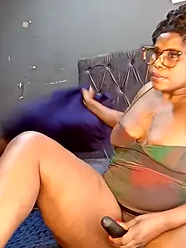 Nattybae09 online show from November 5, 2025, 6:27 am