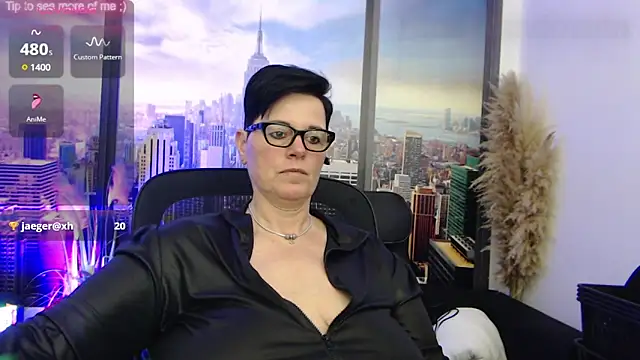 ninarandmann online show from February 4, 2025, 6:17 pm
