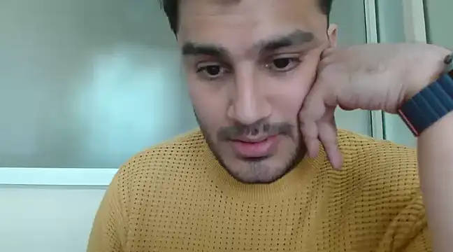 Snapshot of robintoit chatting on March 8, 2025, 8:44 am robintoit online show from March 8, 2025, 8:44 am