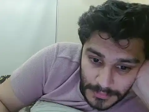 Snapshot of robintoit chatting on January 12, 2025, 2:19 pm robintoit online show from January 12, 2025, 2:19 pm