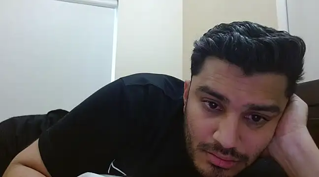 Snapshot of robintoit chatting on March 17, 2025, 3:14 am robintoit online show from March 17, 2025, 3:14 am