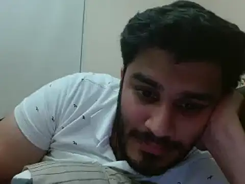 Snapshot of robintoit chatting on December 4, 2024, 4:32 pm robintoit online show from December 4, 2024, 4:32 pm