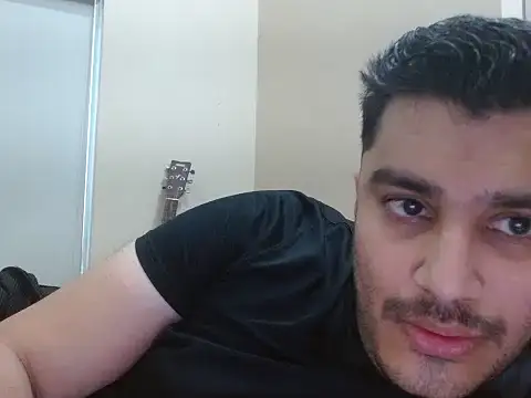 robintoit online show from April 19, 2026, 5:52 am