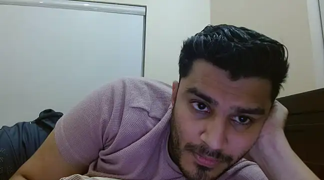 Snapshot of robintoit chatting on March 18, 2025, 1:55 pm robintoit online show from March 18, 2025, 1:55 pm
