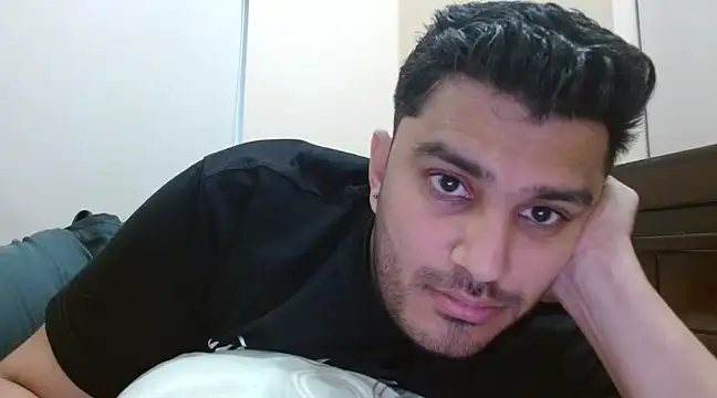 Snapshot of robintoit chatting on March 7, 2025, 1:53 am robintoit online show from March 7, 2025, 1:53 am