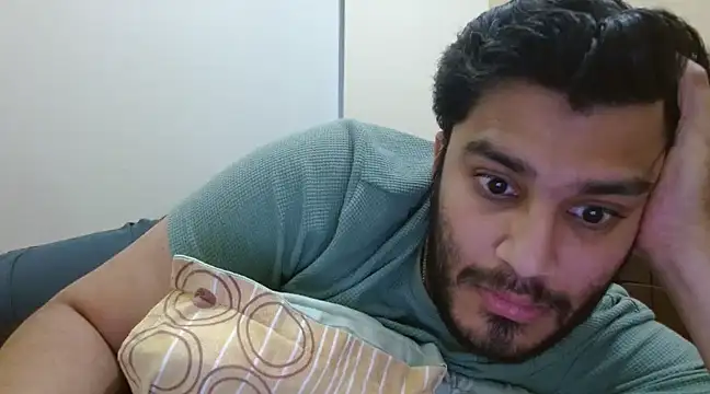 Snapshot of robintoit chatting on February 22, 2025, 1:44 am robintoit online show from February 22, 2025, 1:44 am