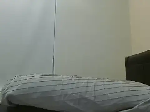 Snapshot of robintoit chatting on January 12, 2025, 3:28 am robintoit online show from January 12, 2025, 3:28 am