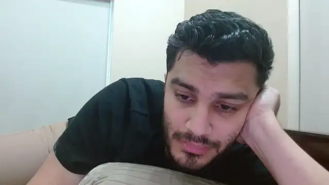 Snapshot of robintoit chatting on September 10, 2025, 5:28 am robintoit online show from September 10, 2025, 5:28 am