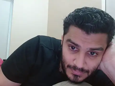 Snapshot of robintoit chatting on September 17, 2025, 8:16 am robintoit online show from September 17, 2025, 8:16 am