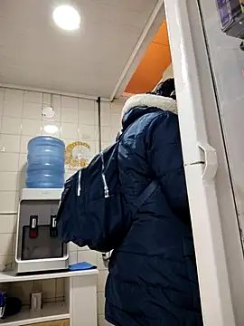 Snapshot of Natasha_milf__ chatting on November 10, 2025, 12:32 pm Natasha milf online show from November 10, 2025, 12:32 pm