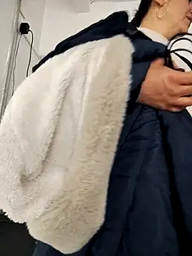 Natasha milf   online show from November 22, 2025, 12:48 pm