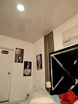 Snapshot of Natasha_milf__ chatting on October 10, 2025, 12:50 pm Natasha milf online show from October 10, 2025, 12:50 pm