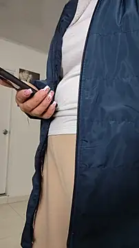 Natasha milf   online show from January 9, 2026, 12:12 pm