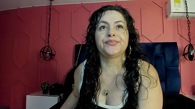 hanny milf online show from May 26, 2026, 11:41 am