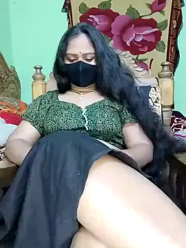 Idhika Paul online show from March 1, 2025, 11:37 pm