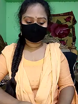 Idhika Paul online show from February 23, 2025, 8:00 pm