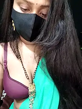 Snapshot of Idhika_Paul chatting on September 28, 2025, 10:06 pm Idhika Paul online show from September 28, 2025, 10:06 pm