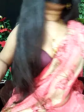 Snapshot of Idhika_Paul chatting on October 9, 2025, 12:28 pm Idhika Paul online show from October 9, 2025, 12:28 pm