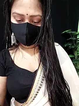 Snapshot of Idhika_Paul chatting on October 1, 2025, 6:07 am Idhika Paul online show from October 1, 2025, 6:07 am