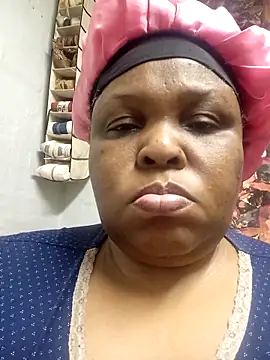 Snapshot of HOTSUGARX5 chatting on October 21, 2025, 5:29 am HOTSUGARX5 online show from October 21, 2025, 5:29 am