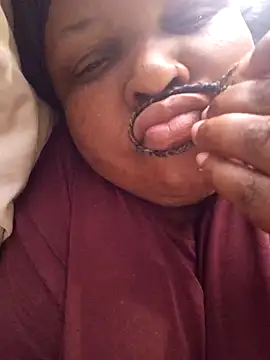 Snapshot of HOTSUGARX5 chatting on December 19, 2024, 5:07 am HOTSUGARX5 online show from December 19, 2024, 5:07 am