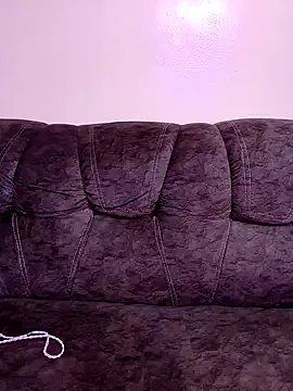 MaskedGQ online show from September 21, 2025, 2:44 pm