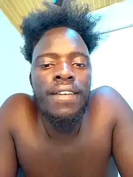 MaskedGQ online show from October 7, 2025, 7:04 pm