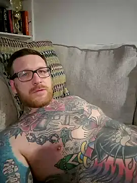 Snapshot of MaidenUK chatting on February 9, 2025, 3:11 am MaidenUK online show from February 9, 2025, 3:11 am